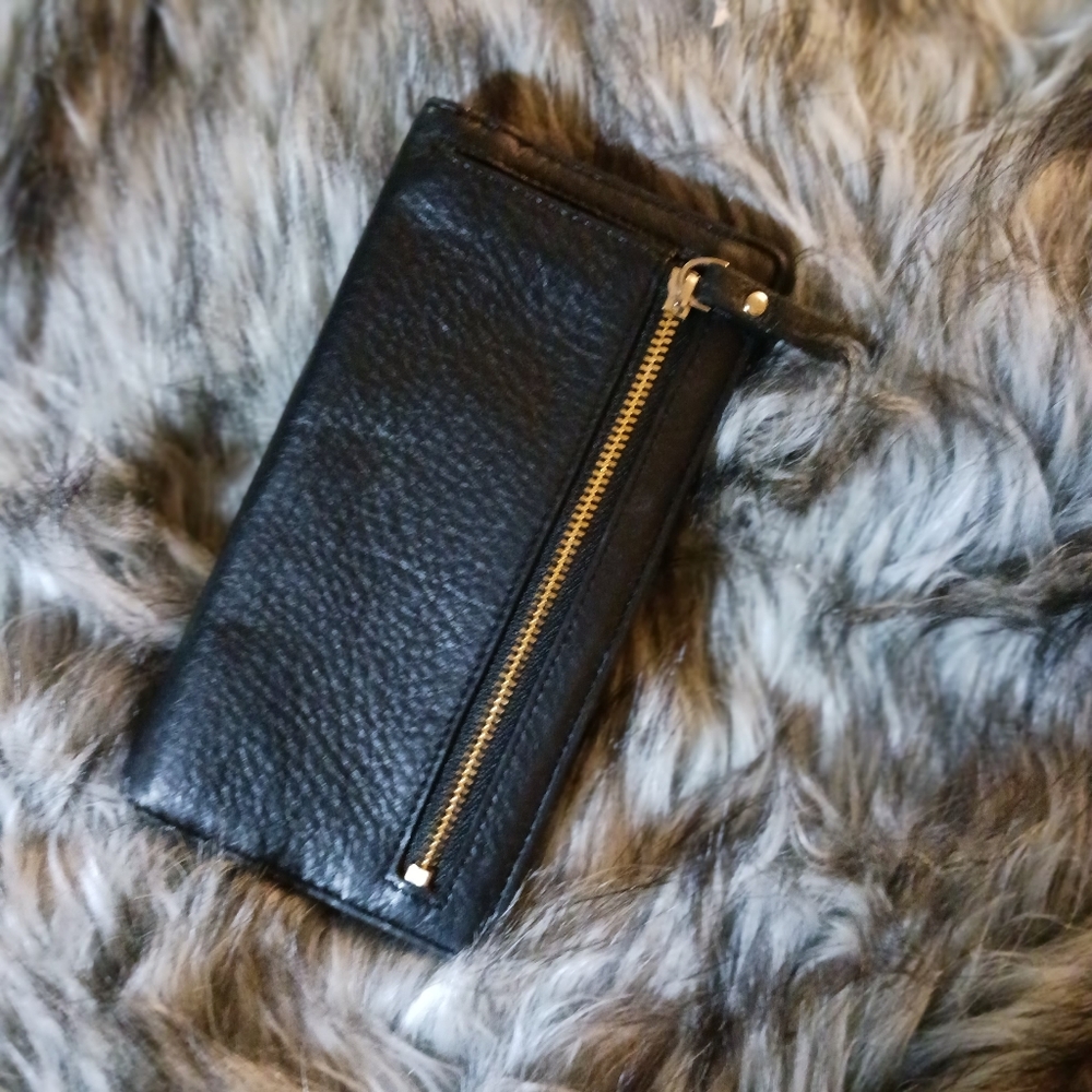 VINTAGE KATE SPADE CONTINENTAL WRISTLET - Picture 4 of 9